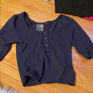 Nollie navy blue cropped top